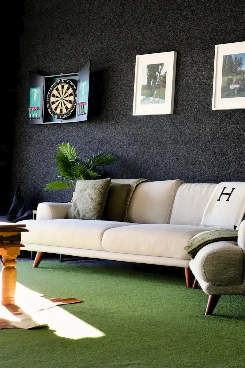 Indoor Golf Simulator at Mount Maunganui